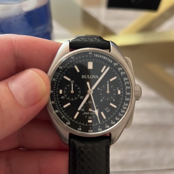 Bulova mens watch - Picture 3 of 3